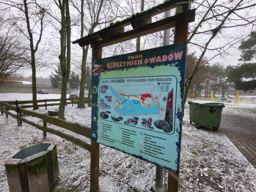 Wielkie robaki w Ostrowie wielkopolskim - park przygód - vlog steina