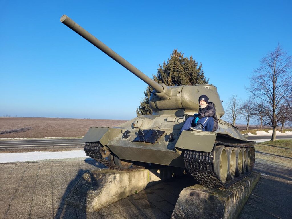 Vankuv Kopec - Stok narciarski w czechach, czołg i samolot sudice - Vlog steina