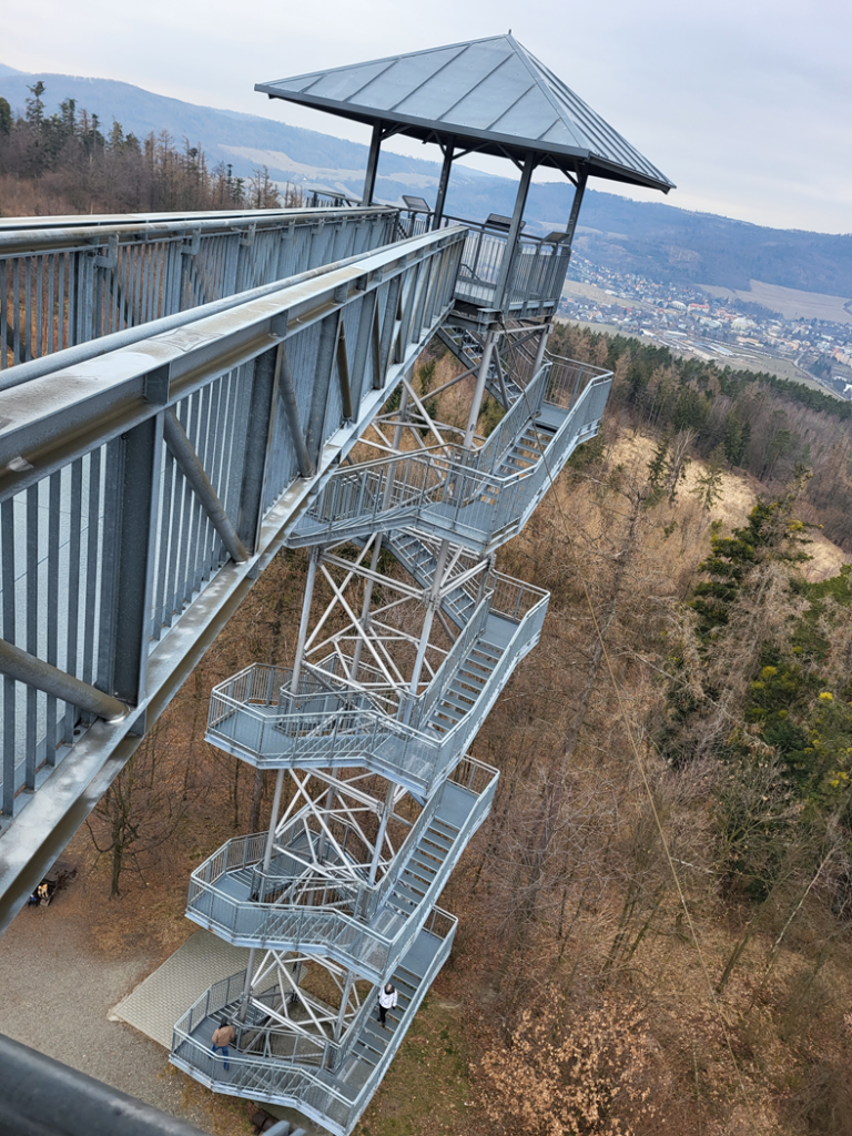 podwójna wieża widokowa na Granicznym Wierchu - czechy - vlog steina