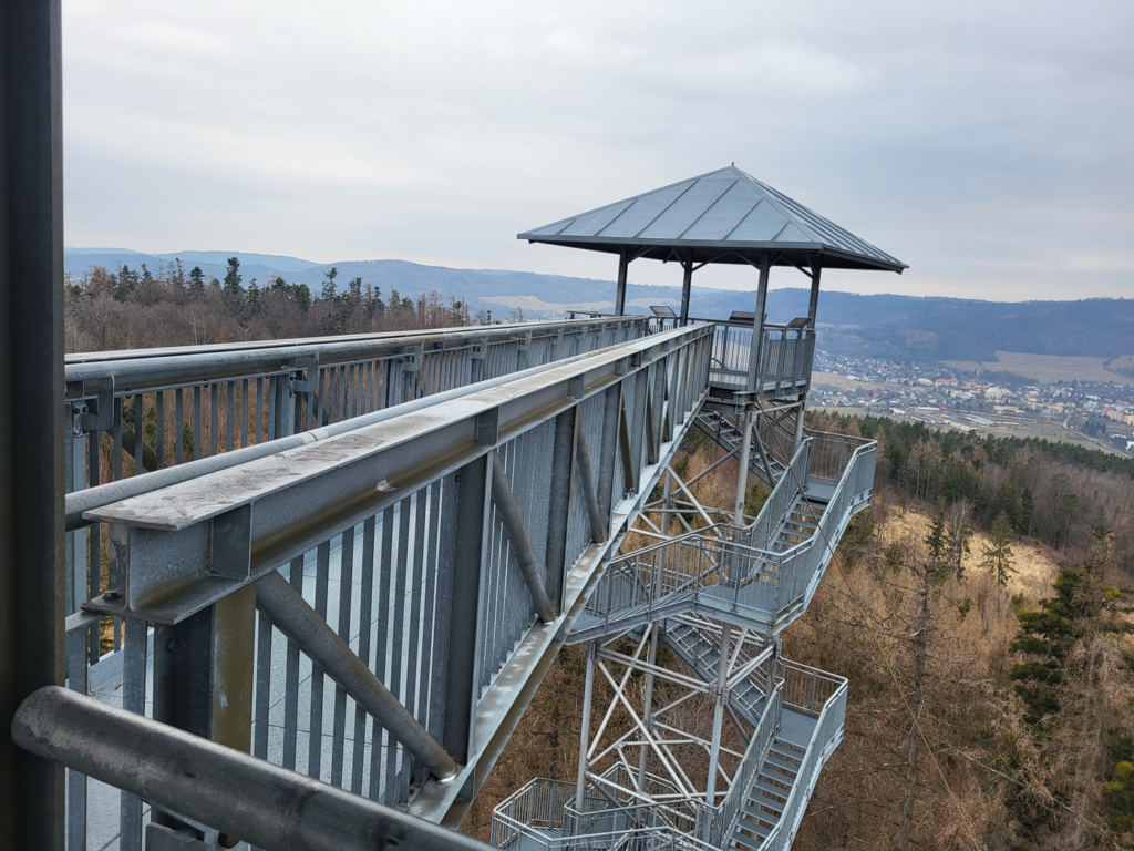 podwójna wieża widokowa na Granicznym Wierchu - czechy - vlog steina