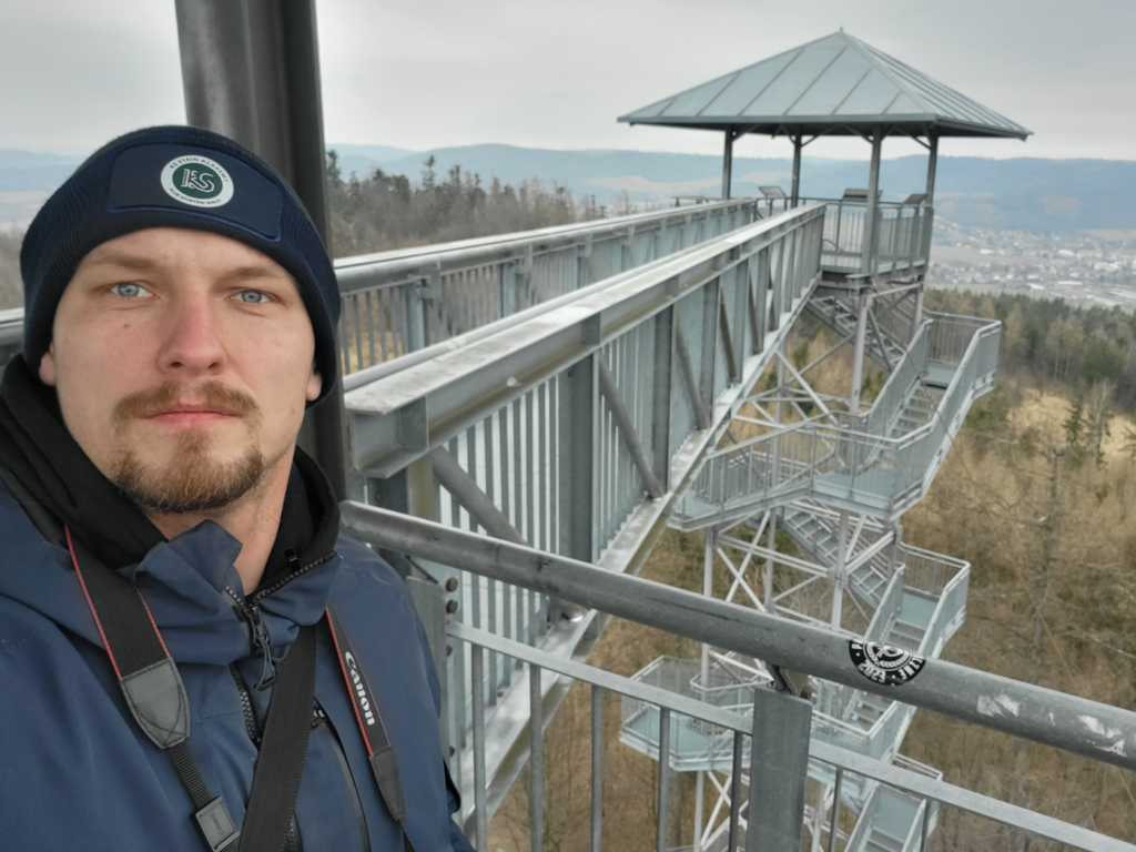 podwójna wieża widokowa na Granicznym Wierchu - czechy - vlog steina