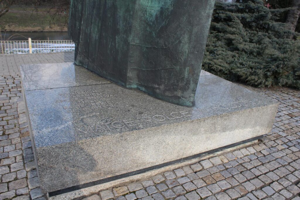 Pomnik Matki Polski w Raciborzu - Vlog Steina