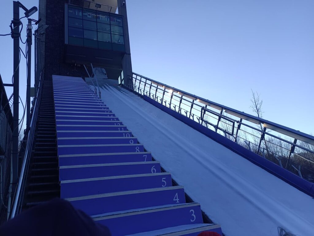 Skocznia Adama Małysza Malinka w Wiśle. - Vlog Steina