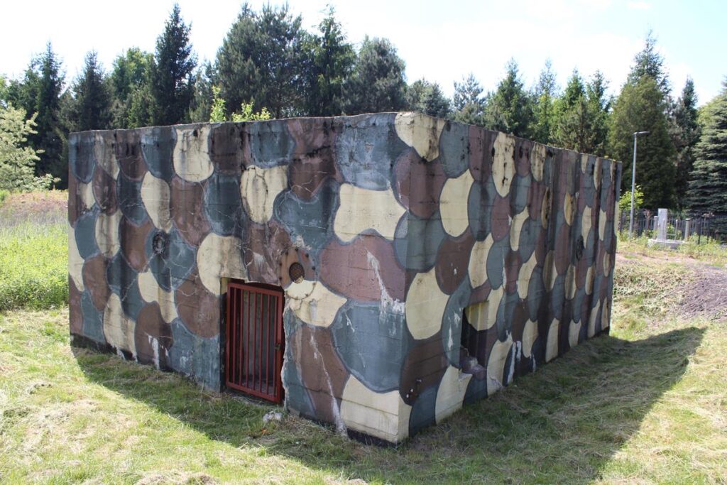 Schrony i bunkry w miejscowości Wymysłów