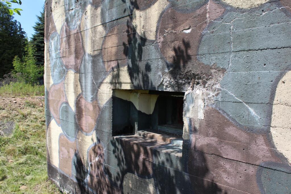 Schrony i bunkry w miejscowości Wymysłów