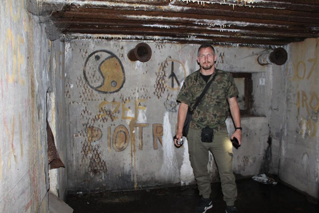 Schrony i bunkry w miejscowości Wymysłów