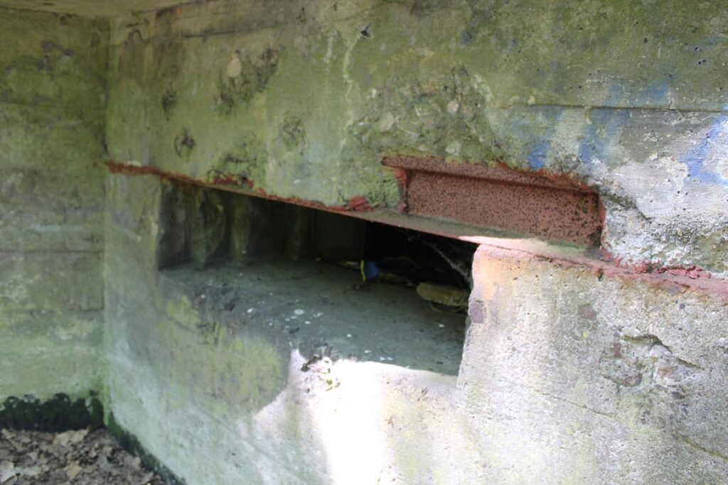 Schrony i bunkry w miejscowości Wymysłów