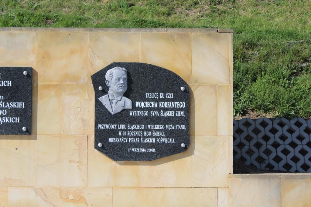 Kopiec wyzwolenia w Piekarach śląskich - Vlog Steina