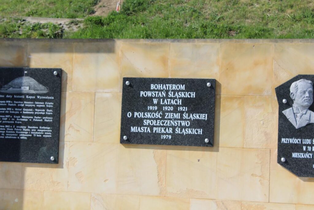 Kopiec wyzwolenia w Piekarach śląskich - Vlog Steina
