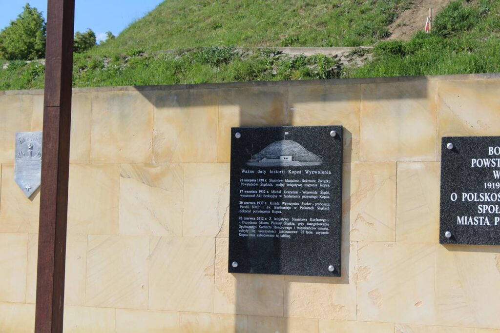 Kopiec wyzwolenia w Piekarach śląskich - Vlog Steina