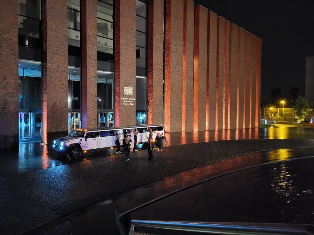 fontanna przy NOSPR - Plac Wojciecha Kilara - Katowice // Vlog Steina