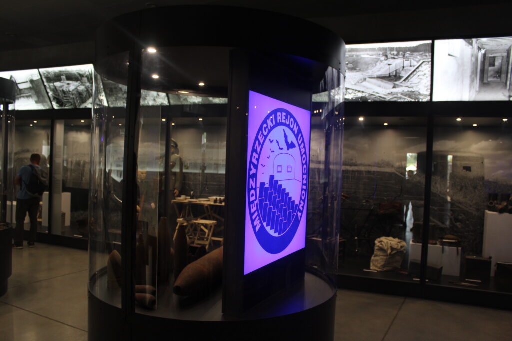 MRU - Międzyrzecki rejon umocniony - schrony z II wojny - vlog steina