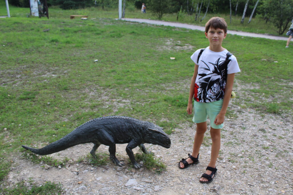 Geosfera Jaworzno - dinozaury - Vlog podróżniczy steina