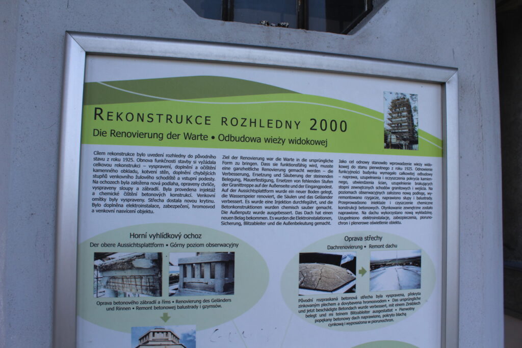 Wieża widokowa Strážiště w Uvalno w Czechach - Vlog podróżniczy Steina