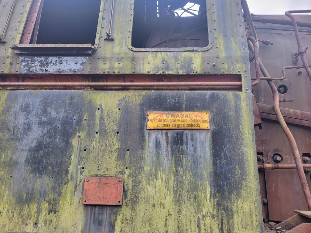 skansen taboru kolejowego w Pyskowicach - Cmentarzysko pociągów Pyskowice - Vlog steina