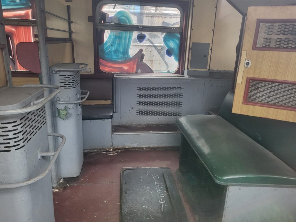 skansen taboru kolejowego w Pyskowicach - Cmentarzysko pociągów Pyskowice - Vlog steina