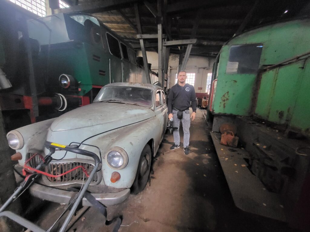 skansen taboru kolejowego w Pyskowicach - Cmentarzysko pociągów Pyskowice - Vlog steina