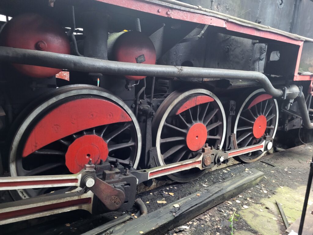 skansen taboru kolejowego w Pyskowicach - Cmentarzysko pociągów Pyskowice - Vlog steina