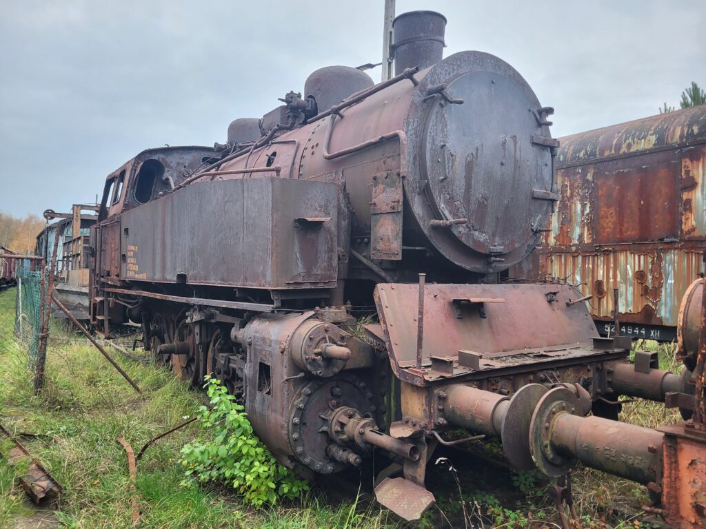 skansen taboru kolejowego w Pyskowicach - Cmentarzysko pociągów Pyskowice - Vlog steina