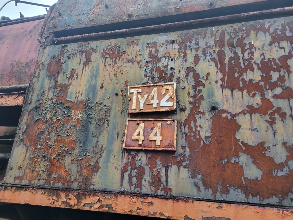 skansen taboru kolejowego w Pyskowicach - Cmentarzysko pociągów Pyskowice - Vlog steina