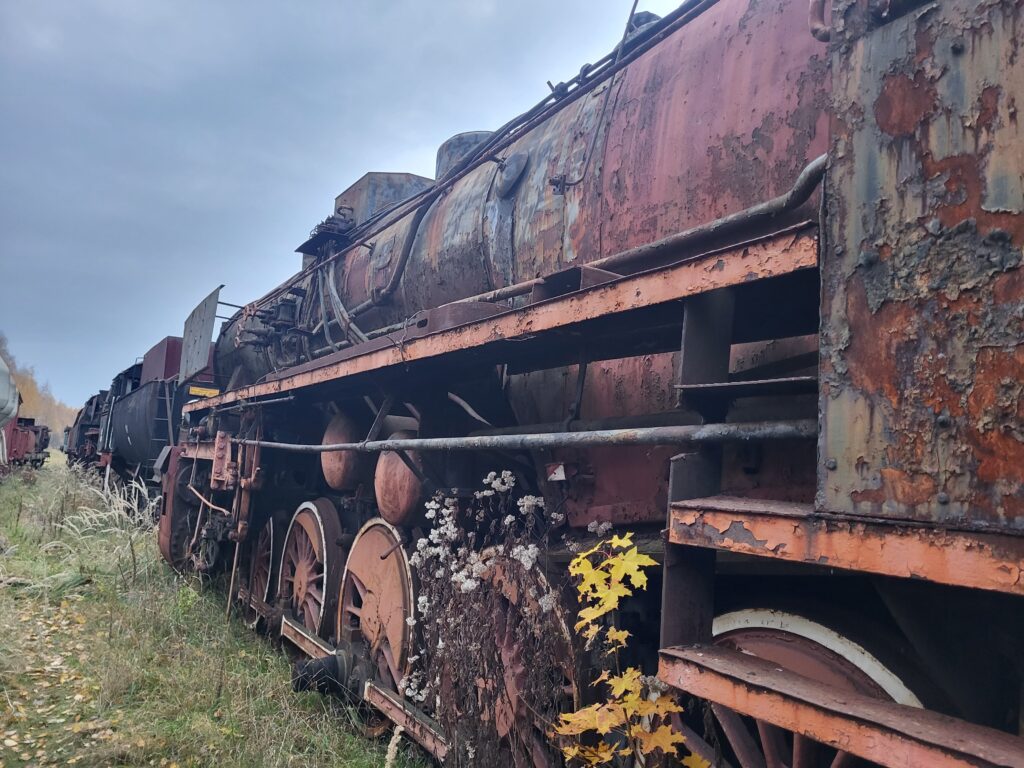 skansen taboru kolejowego w Pyskowicach - Cmentarzysko pociągów Pyskowice - Vlog steina
