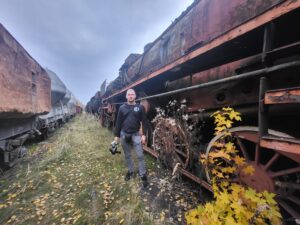 skansen taboru kolejowego w Pyskowicach - Cmentarzysko pociągów Pyskowice - Vlog steina