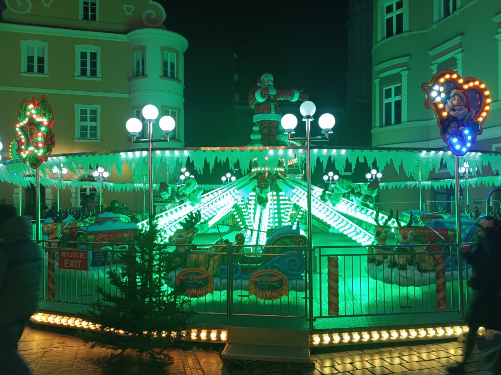 Jarmark bożonarodzeniowy Opole 2025 - Vlog podróżniczy Steina