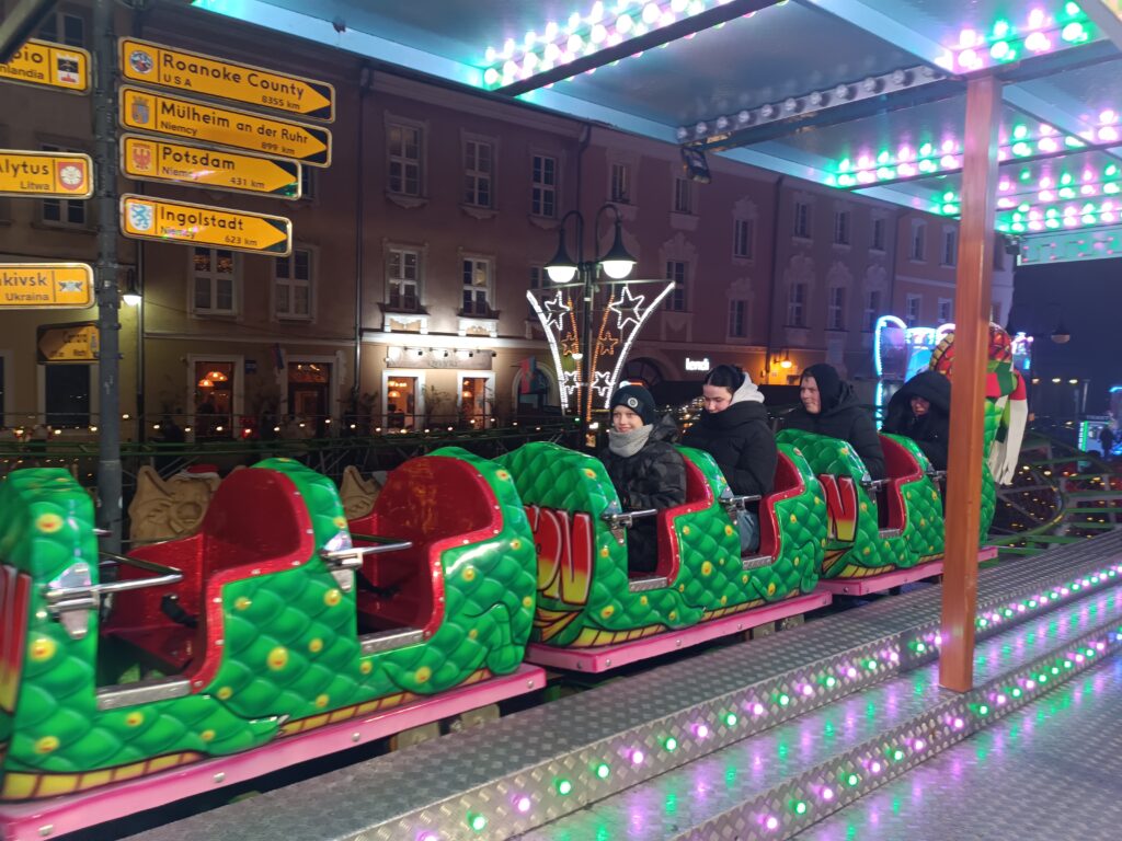 Jarmark bożonarodzeniowy Opole 2025 - Vlog podróżniczy Steina