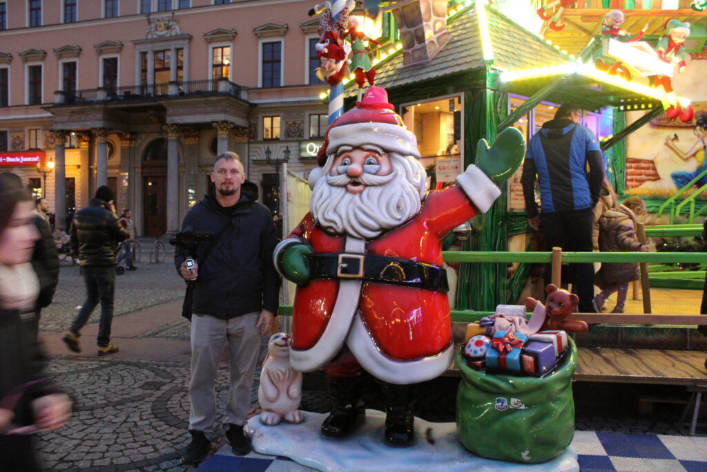 Jarmark bożonarodzeniowy w Wrocławiu 2025 - Vlog podróżniczy Steina