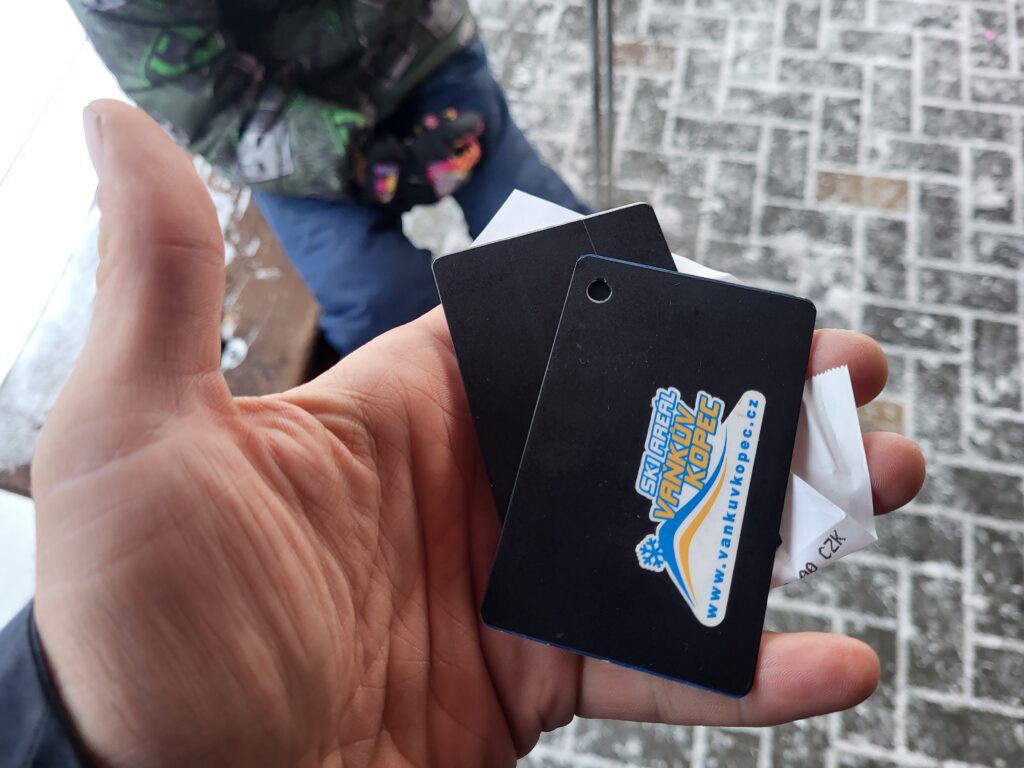 Stok narciarski ski areal Vankuv Kopec w Czechach - Vlog podrożniczy Steina