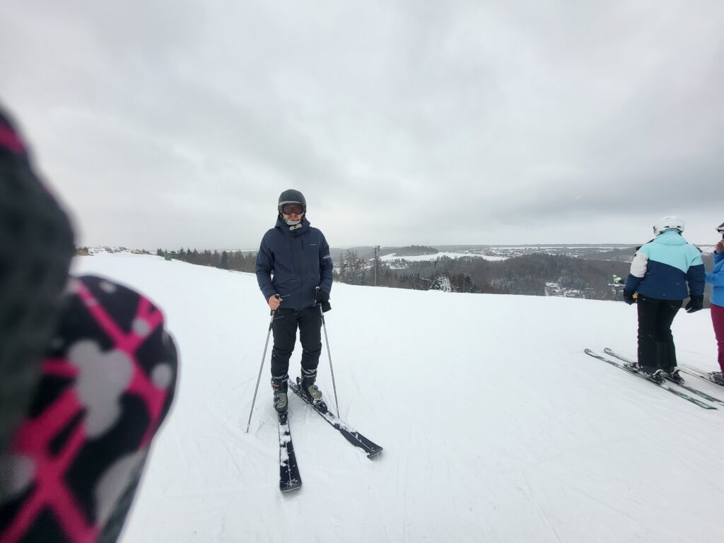 Stok narciarski ski areal Vankuv Kopec w Czechach - Vlog podrożniczy Steina