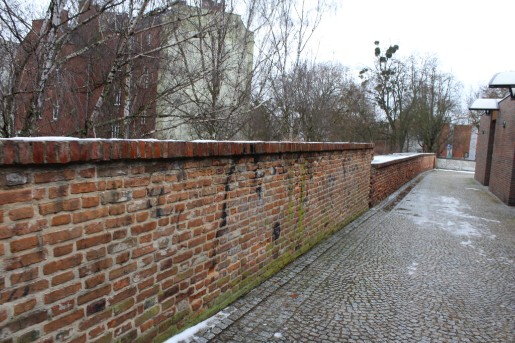 Mury miejskie w Raciborzu - historia Raciborza i zamku piastowskiego // Vlog podróżniczy Steina