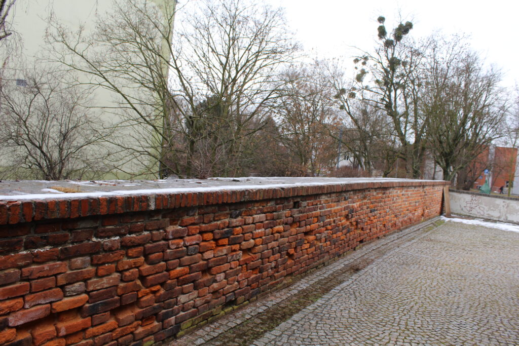 Mury miejskie w Raciborzu - historia Raciborza i zamku piastowskiego // Vlog podróżniczy Steina