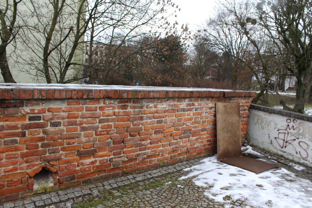 Mury miejskie w Raciborzu - historia Raciborza i zamku piastowskiego // Vlog podróżniczy Steina