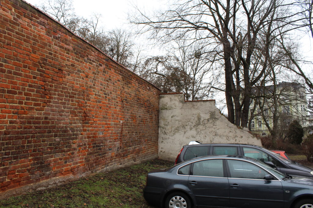 Mury miejskie w Raciborzu - historia Raciborza i zamku piastowskiego // Vlog podróżniczy Steina