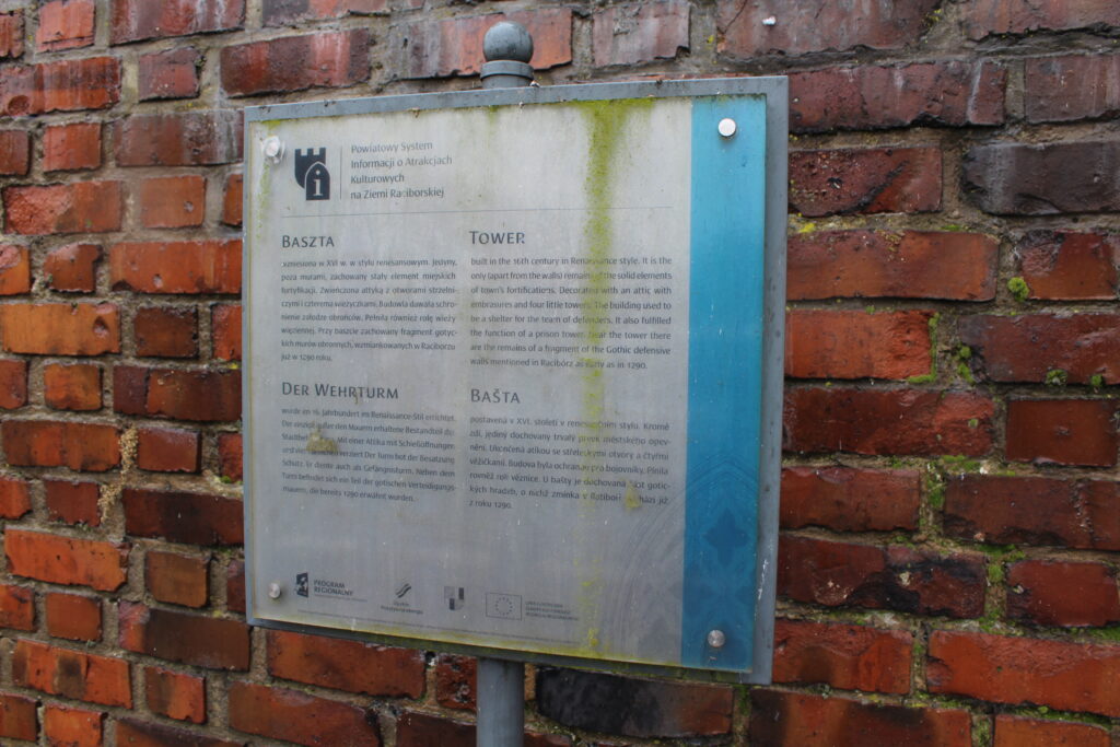 Mury miejskie w Raciborzu - historia Raciborza i zamku piastowskiego // Vlog podróżniczy Steina