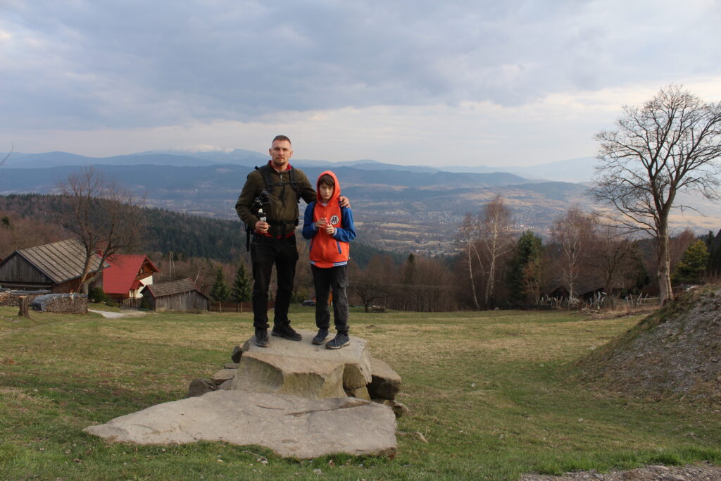 Szlak na zamczysko na Łysinie - Vlog podróżniczy Steina