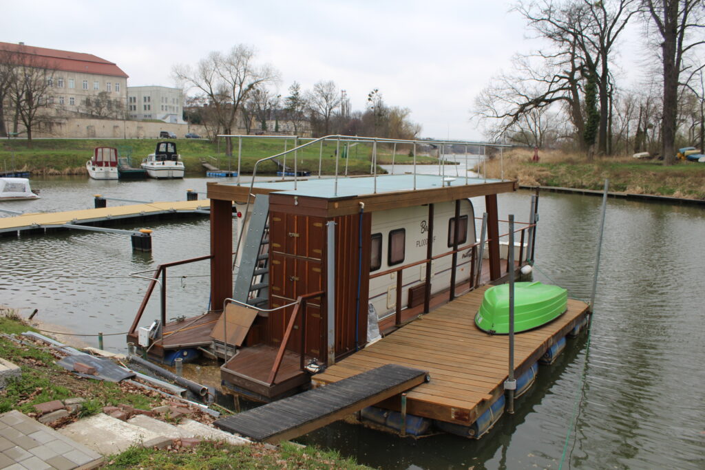 Port - Przystań nad odrą w Krapkowicach - Vlog podróżniczy Steina