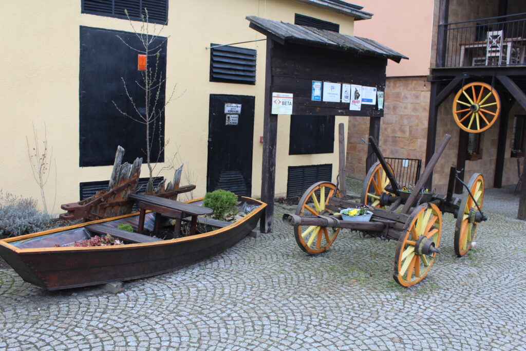 Zamkowy młyn w Krapkowicach - Vlog podróżniczy Steina