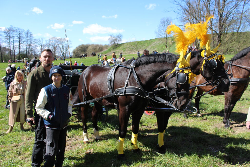 Procesja konna w Pietrowicach Wielkich - 2026 Vlog podróżniczy Steina