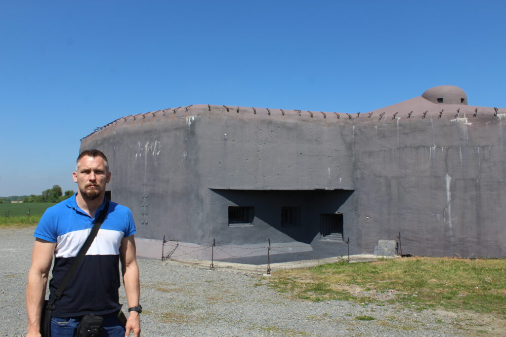 MO-S 19 Alej - muzeum. Bunkry i fortyfikacje Czechy - Vlog Steina