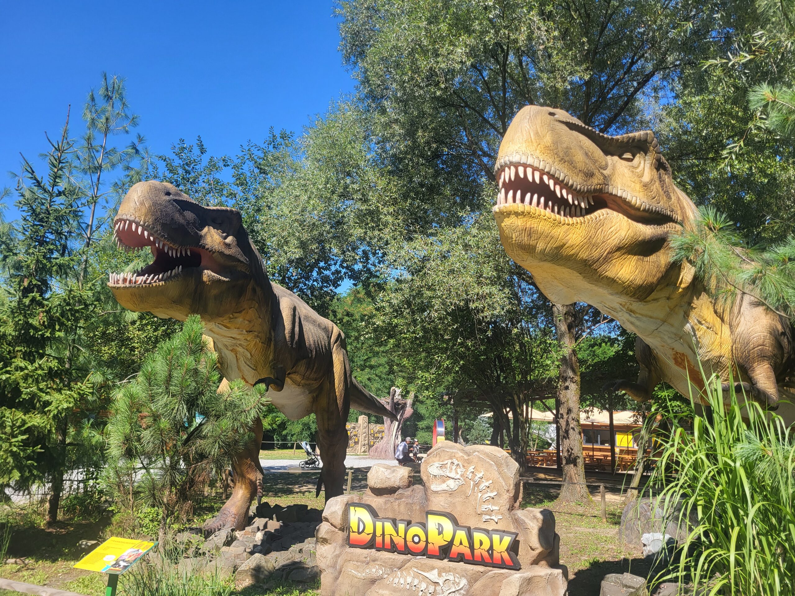 Dino Park w Ostrawie - idziemy zobaczyć wszystkie atrakcje i interaktywne dinozaury! Vlog Steina