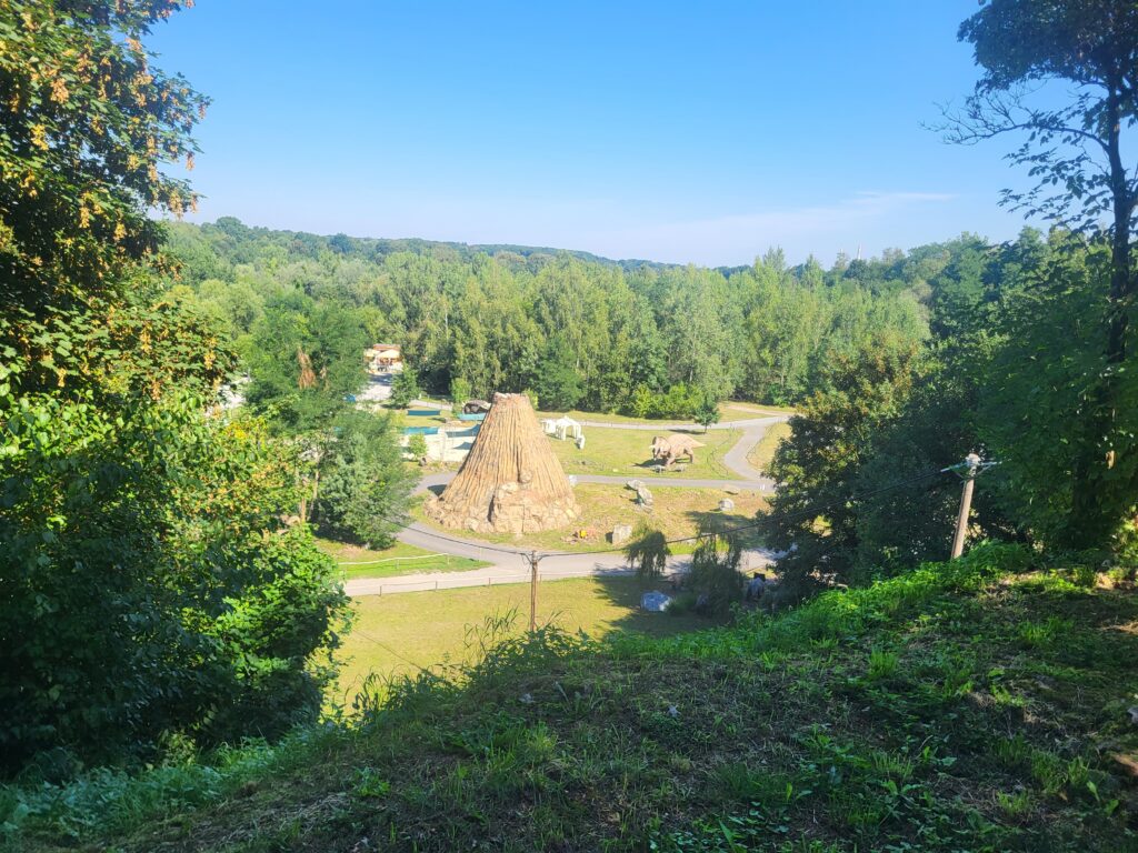 Dino Park w Ostrawie - idziemy zobaczyć wszystkie atrakcje i interaktywne dinozaury! Vlog Steina