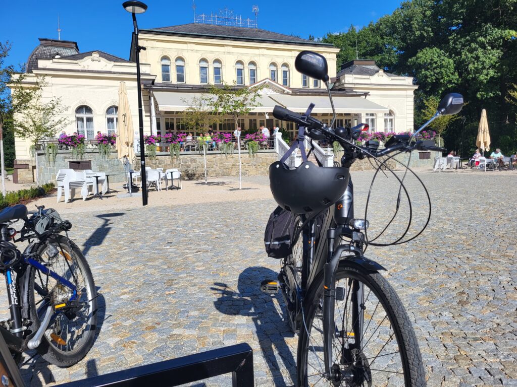 Lázeňský park - na żelaznym szlaku rowerowym - Vlog Steina