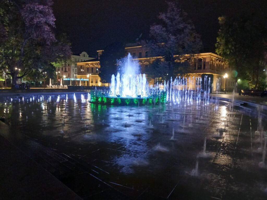 Rynek i świecące fontanny w Lublinie - Vlog Steina